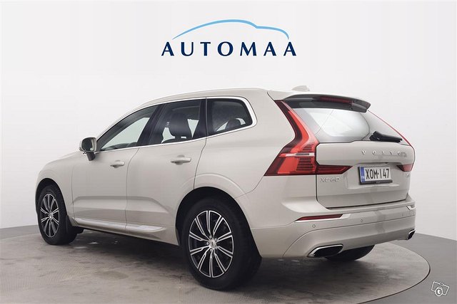 VOLVO XC60 7