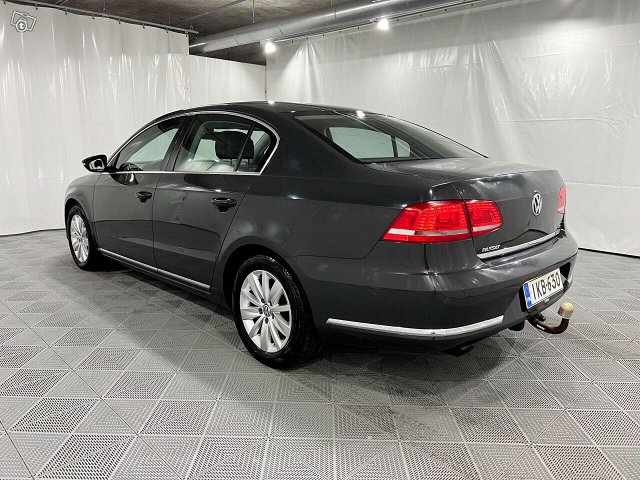 Volkswagen Passat 4