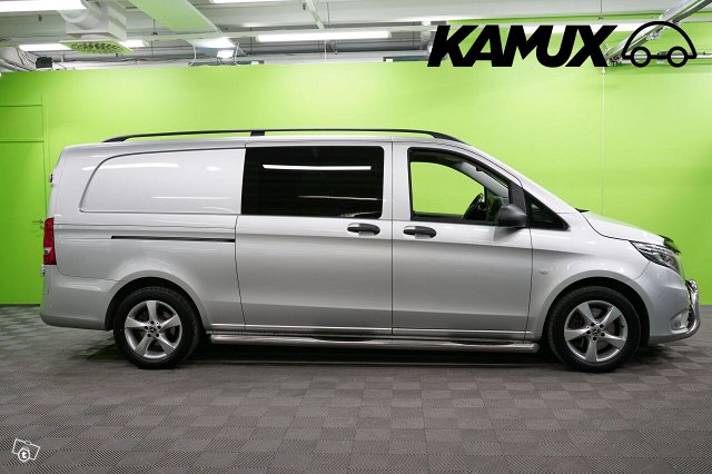 Mercedes-Benz Vito 2