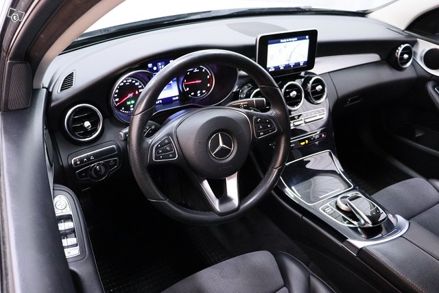 Mercedes-Benz C 14