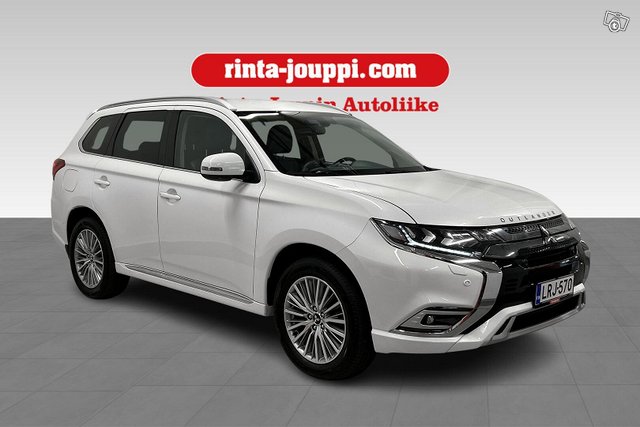 Mitsubishi Outlander PHEV 3