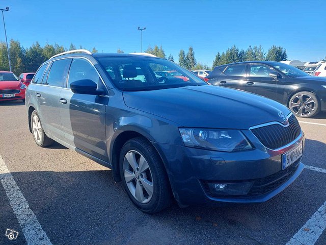 Skoda Octavia 1