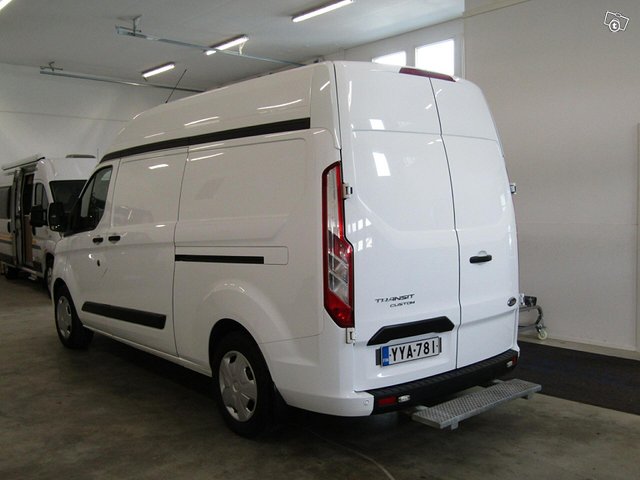 Ford Transit Custom 14