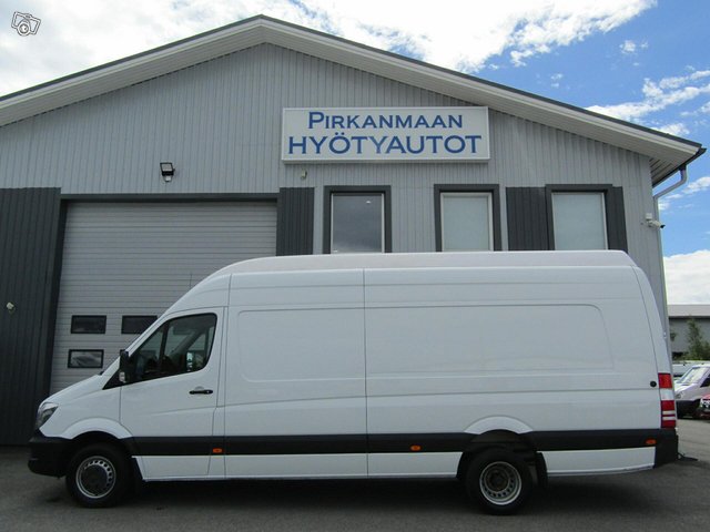 Mercedes-Benz Sprinter 2