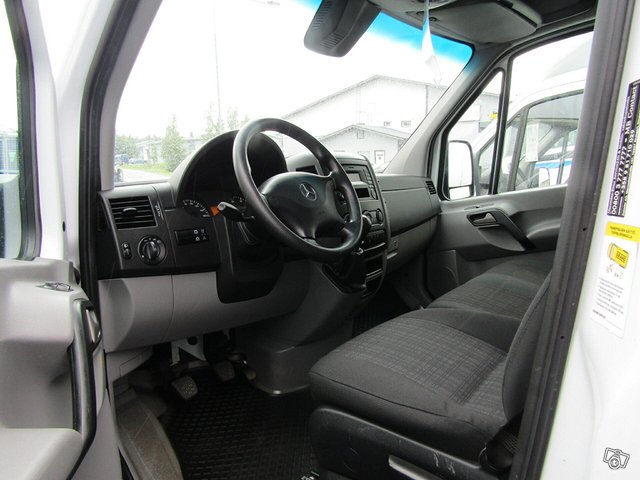 Mercedes-Benz Sprinter 6