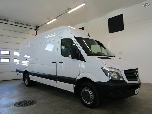 Mercedes-Benz Sprinter 13