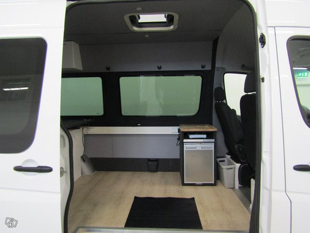 Mercedes-Benz Sprinter 5