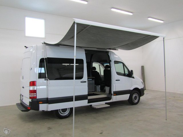 Mercedes-Benz Sprinter 13