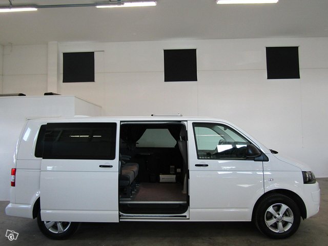 Volkswagen Transporter 23