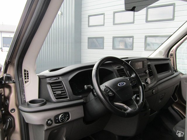 Ford Transit 6