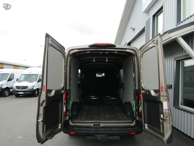 Ford Transit 21