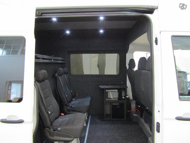 Volkswagen Crafter 4