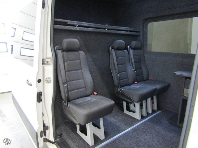 Volkswagen Crafter 5