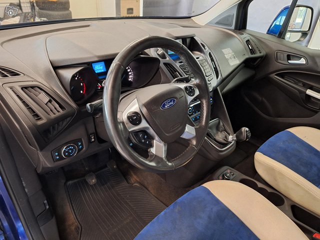 Ford Tourneo Connect 4