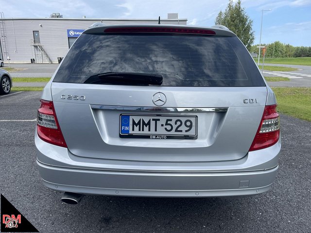 Mercedes-Benz C 13