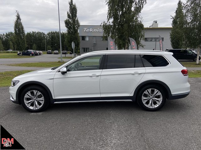 Volkswagen Passat 2