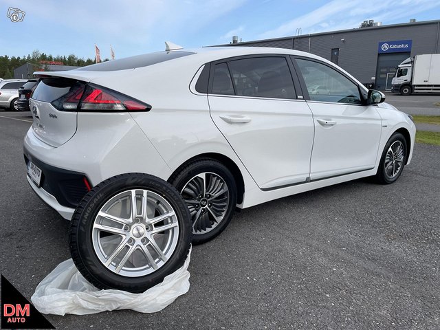 Hyundai Ioniq Plug-In 20