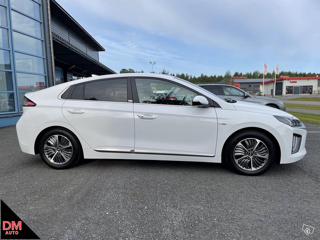 Hyundai Ioniq Plug-In 23