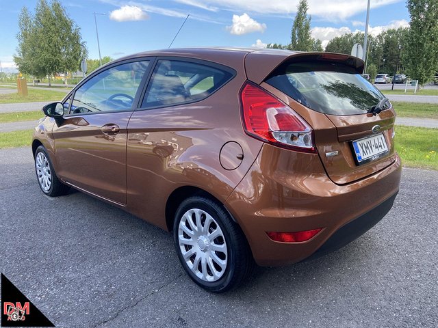 Ford Fiesta 11