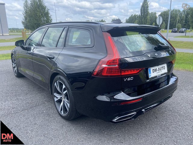 Volvo V60 13