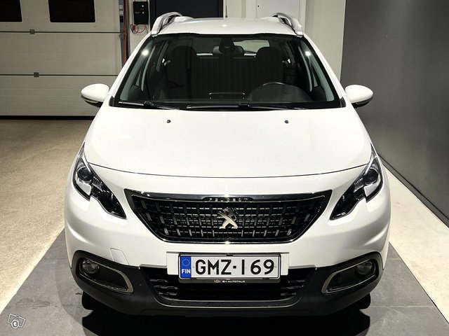 Peugeot 2008 13