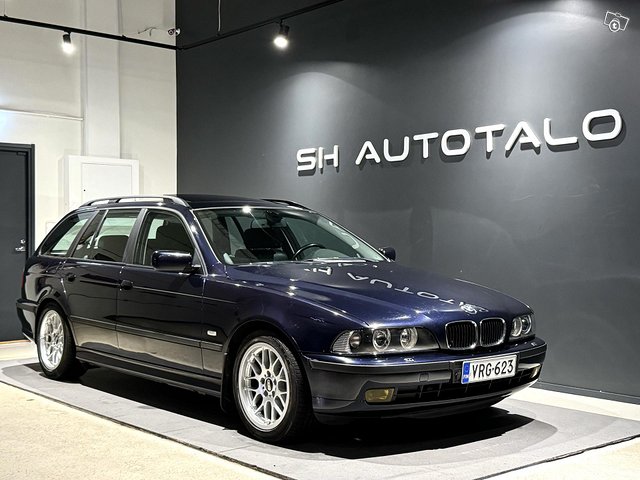 BMW 528