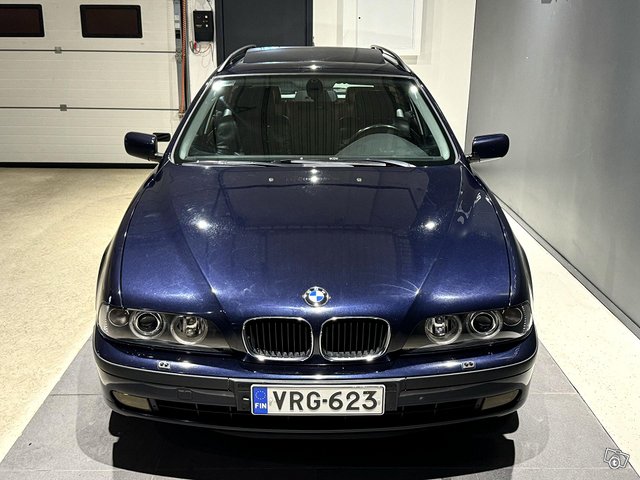 BMW 528 16