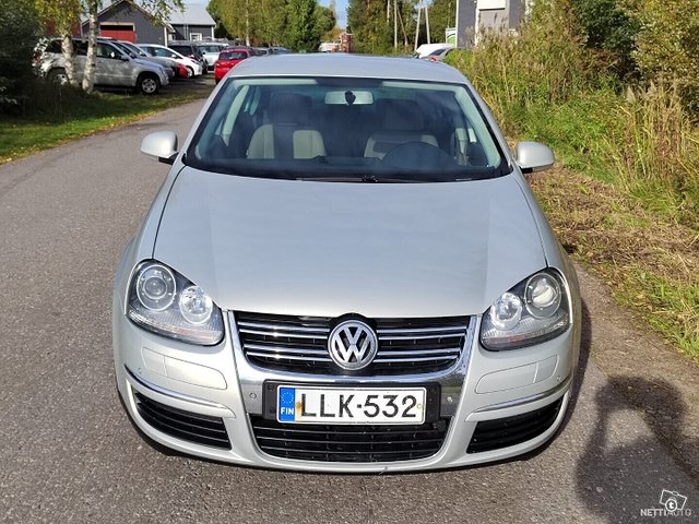 Volkswagen Jetta 5