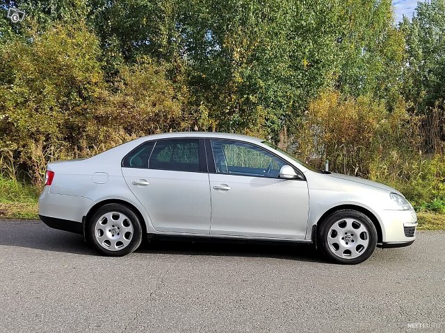 Volkswagen Jetta 8