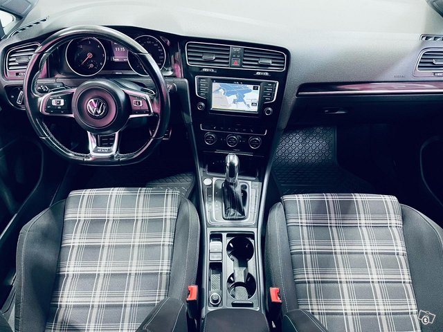 Volkswagen Golf 5