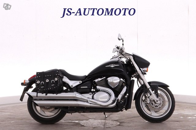 Suzuki Intruder 1