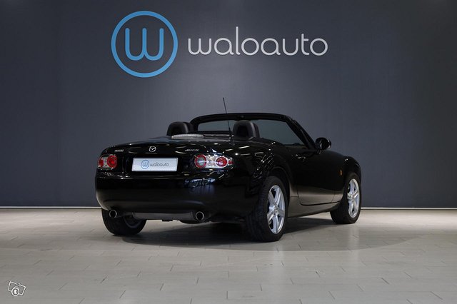 Mazda MX-5 16