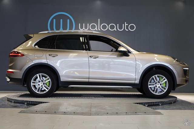 Porsche Cayenne 21