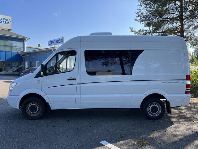 Mercedes-Benz Sprinter 19