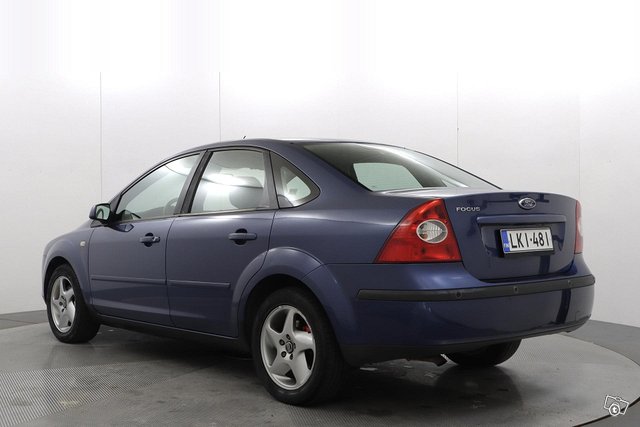 Ford Focus 12