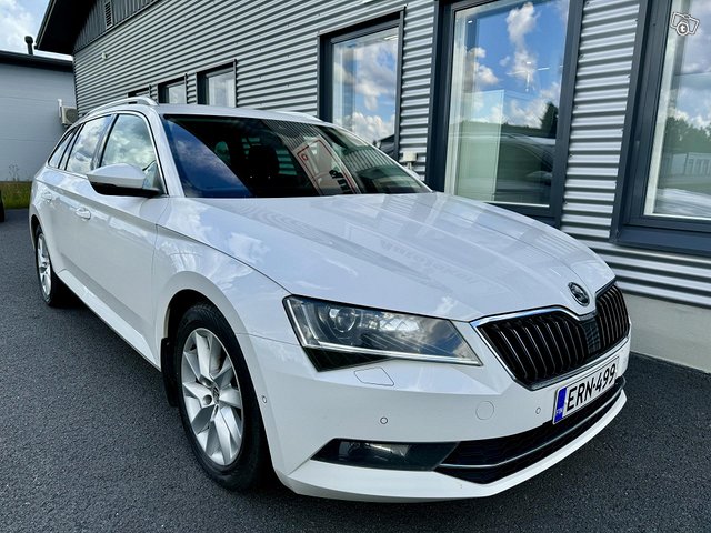 Skoda Superb 2