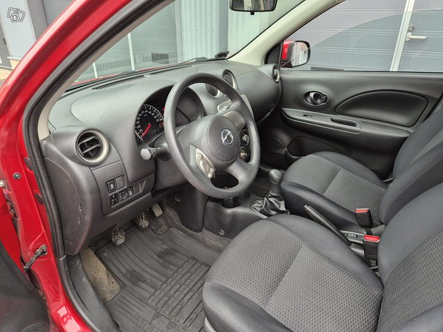 Nissan Micra 14