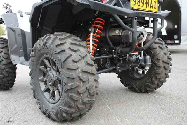 Polaris Sportsman 4