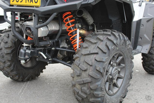 Polaris Sportsman 6