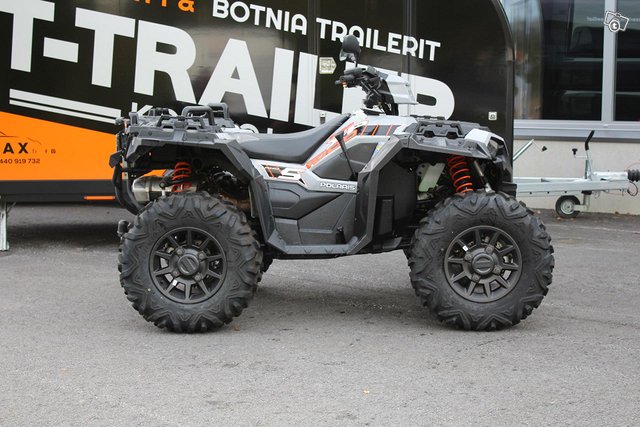 Polaris Sportsman 12