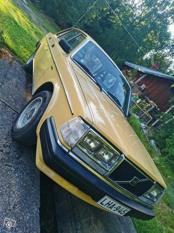 Volvo 244 13