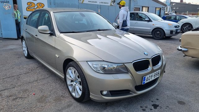 BMW 320, kuva 1