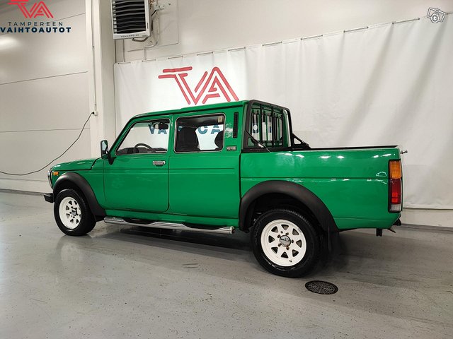 Lada Niva 11