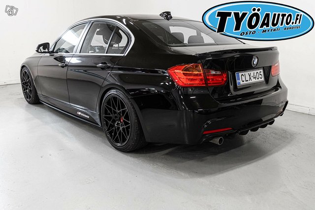 BMW 320 12