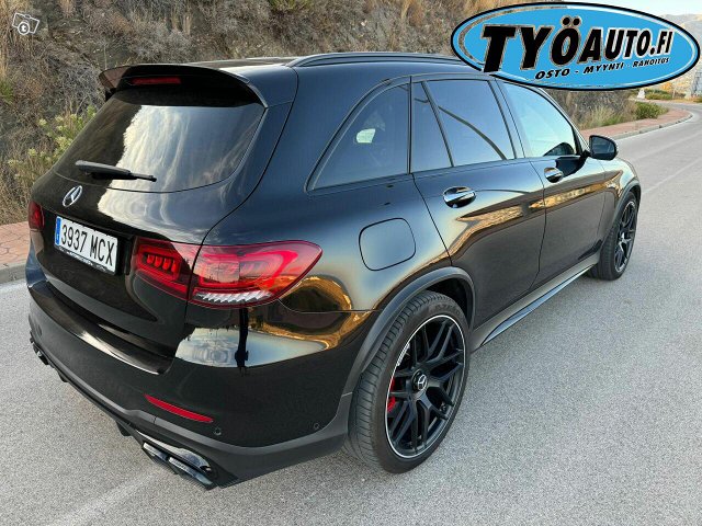 Mercedes-Benz GLC 63 AMG 5