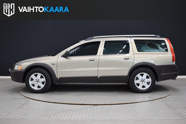 Volvo XC70 13