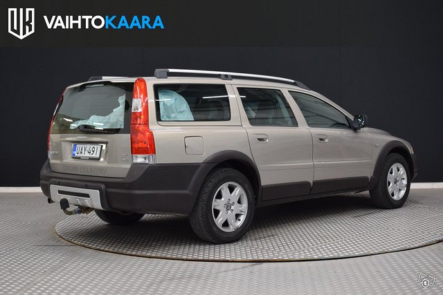 Volvo XC70 19