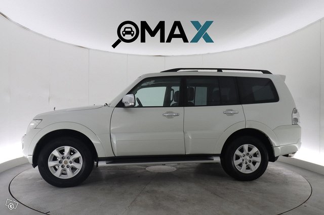 Mitsubishi Pajero 21