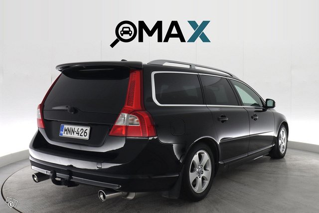 Volvo V70 13