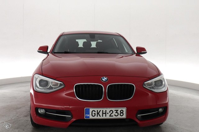 BMW 118 24